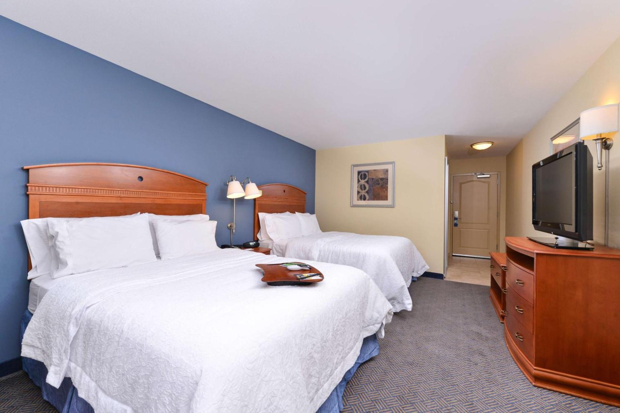 Hampton Inn Evanston Bagian luar foto