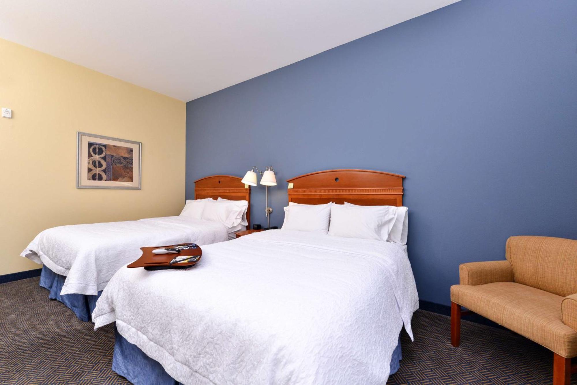 Hampton Inn Evanston Bagian luar foto
