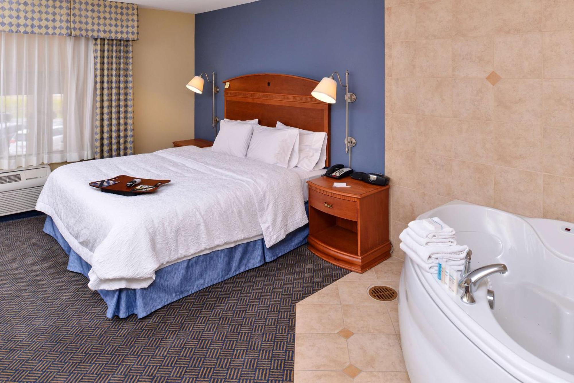 Hampton Inn Evanston Bagian luar foto