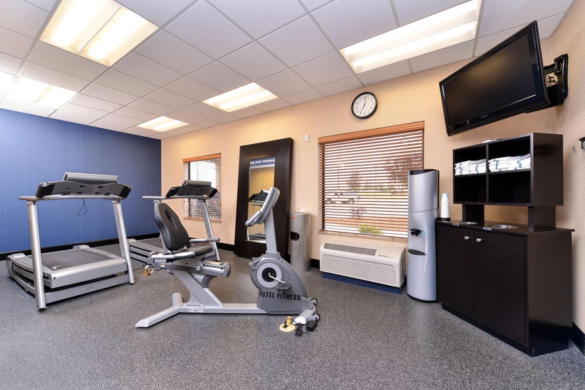 Hampton Inn Evanston Bagian luar foto